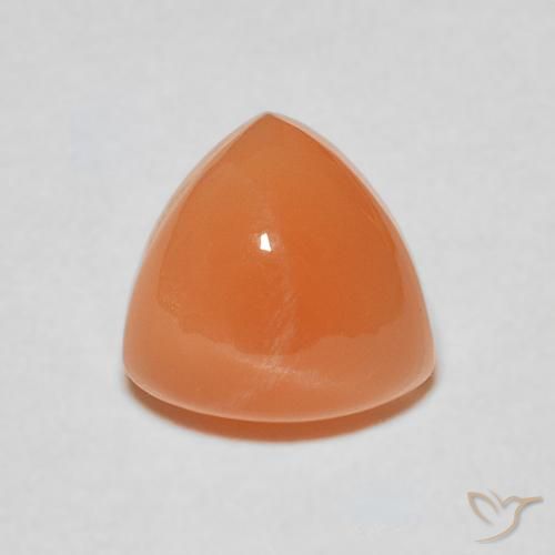 1.93ct 天然 ウォームアプリコットオレンジ ムーンストーン, トリリオン, 半透明