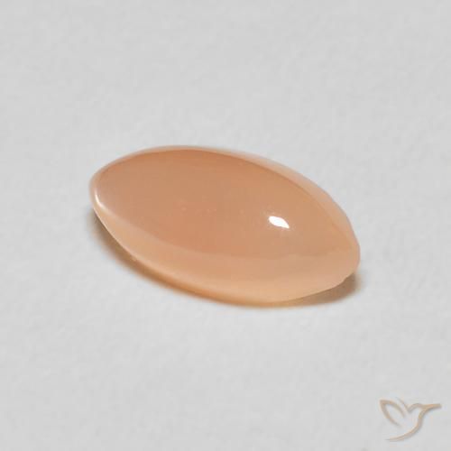 1.35カラットの天然Medium Light-Orangeムーンストーン、マーキーズ、半透明