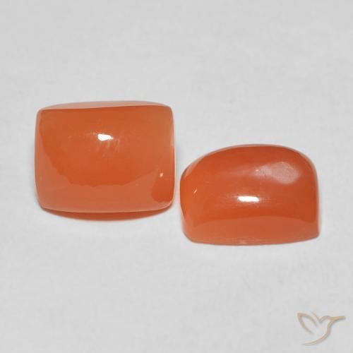 Shop natural 5.11ct 濃いオレンジ ムーンストーン gems, クッション, from インド at GemSelect. In stock, global shipping!