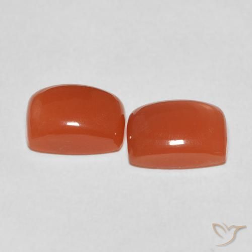 Shop natural 4.60ct ミディアムオレンジ ムーンストーン gems, クッション, from インド at GemSelect. In stock, global shipping!