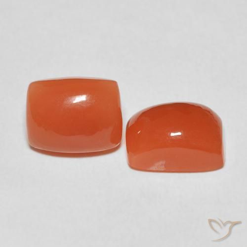 Shop natural 4.77ct ファイアオレンジ ムーンストーン gems, クッション, from インド at GemSelect. In stock, global shipping!