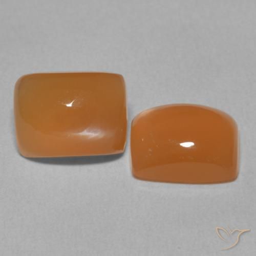 Shop natural 5.07ct ウォームアプリコットオレンジ ムーンストーン gems, クッション, from インド at GemSelect. In stock, global shipping!
