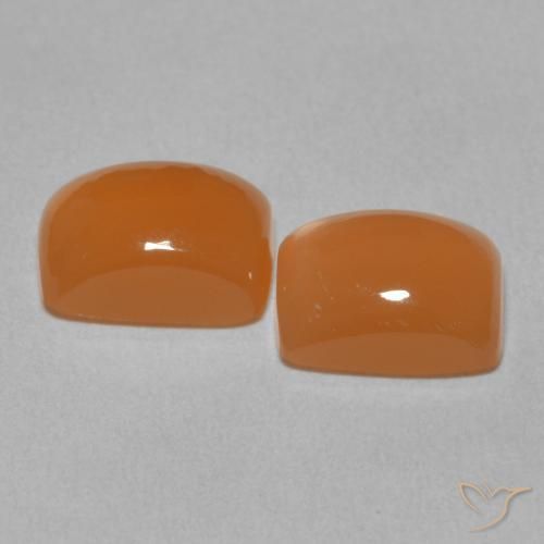 Shop natural 5.07ct ウォームアプリコットオレンジ ムーンストーン gems, クッション, from インド at GemSelect. In stock, global shipping!