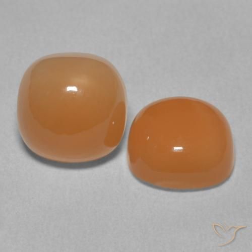 Shop natural 4.54ct ライトオレンジ ムーンストーン gems, クッション, from インド at GemSelect. In stock, global shipping!