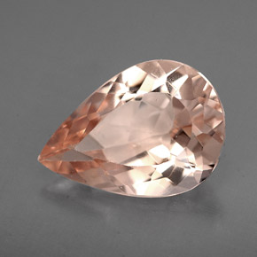 3.21カラットの天然サーモンモルガナイト（12.8×9.1 mm・洋梨の形）