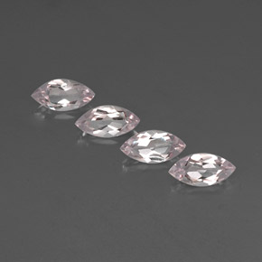 カラットの天然ライトピンクモルガナイト（8.1×4 mm・マーキス）