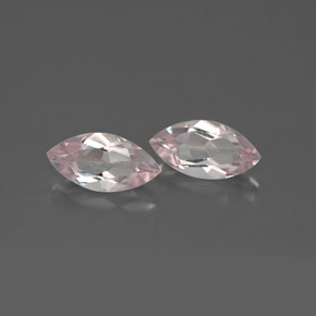 カラットの天然ライトピンクモルガナイト（8×4.1 mm・マーキス）