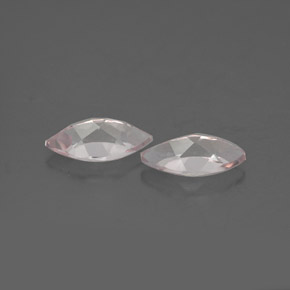 カラットの天然ライトピンクモルガナイト（8.2×4.1 mm・マーキス）