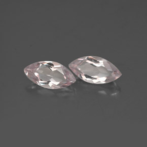 カラットの天然ライトピンクモルガナイト（8.1×4.1 mm・マーキス）