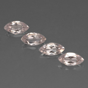 カラットの天然ライトピンクモルガナイト（8×4 mm・マーキス）