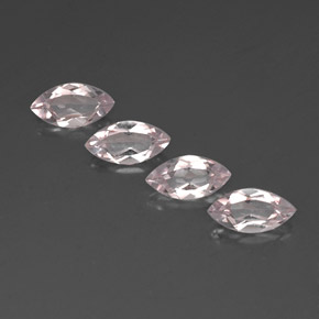 カラットの天然ライトピンクモルガナイト（8×4.1 mm・マーキス）