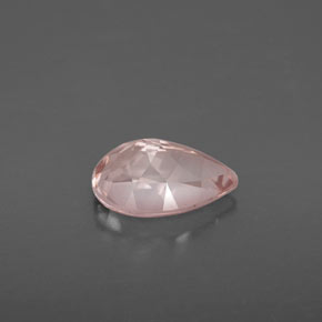 1.83カラットの天然ライトピンクモルガナイト（10.1×7 mm・洋梨の形）