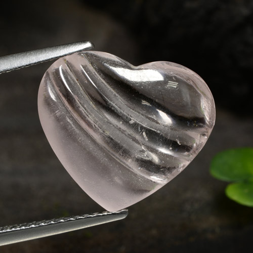 6.23カラットの天然コーラルピンクトーンモルガナイト、ハート型、透明