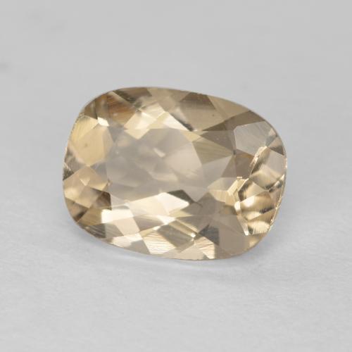 1.14カラットの天然クリームモルガナイト（8.1×6 mm・クッションカット）