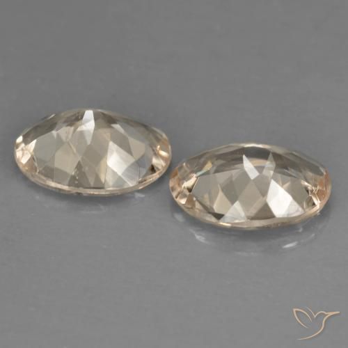 Shop natural 1.65ct サーモンピンク モルガナイト gems, 楕円形, from アフガニスタン at GemSelect. In stock, global shipping!