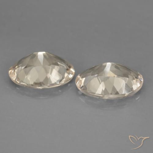 Shop natural 1.72ct ミディアムピンク モルガナイト gems, 楕円形, from アフガニスタン at GemSelect. In stock, global shipping!