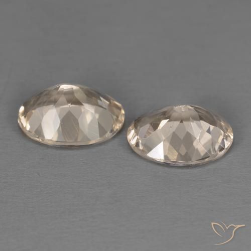 Shop natural 2.15ct ミディアムピンク モルガナイト gems, 楕円形, from アフガニスタン at GemSelect. In stock, global shipping!