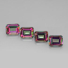 カラットの天然トップレインボーミスティックトパーズ（10×8 mm・エメラルドカット）