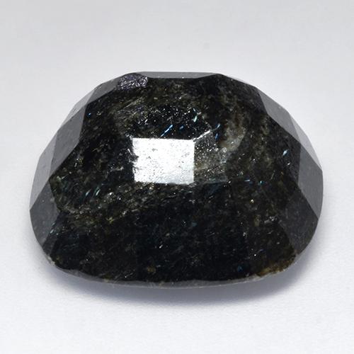 33.49カラットの天然ブルースパークルがかった黒ヌーミット（20.8×19.8 mm・クッションカット）
