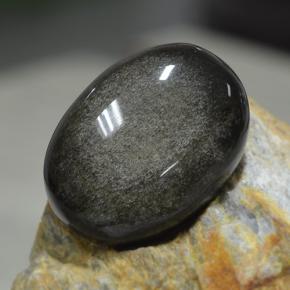 31.38カラットの天然ブラックゴールドシーンオブシディアン（26.6×19.6 mm・オーバルカット）