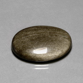 16.44カラットの天然ゴールドシーンオブシディアン（25.1×18.3 mm・オーバルカット）