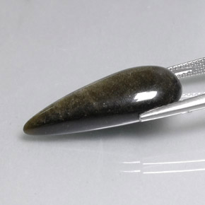 10.83カラットの天然ゴールドシーンオブシディアン（25.8×11.1 mm・洋梨の形）