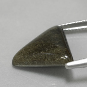 6.16カラットの天然ゴールドシーンオブシディアン（16.1×14.9 mm・トリリアント）