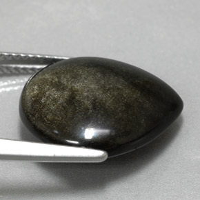 8.58カラットの天然ゴールドシーンオブシディアン（16.5×16 mm・洋梨の形）