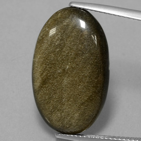 12.58カラットの天然ゴールドシーンオブシディアン（23.7×14.6 mm・オーバルカット）