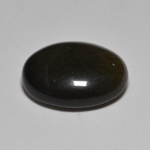 10.15カラットの天然黒オブシディアン（17.2×13.9 mm・オーバルカット）