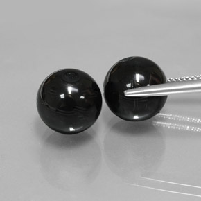 カラットの天然黒オニキス（10.18 mm・球体 / ボール）