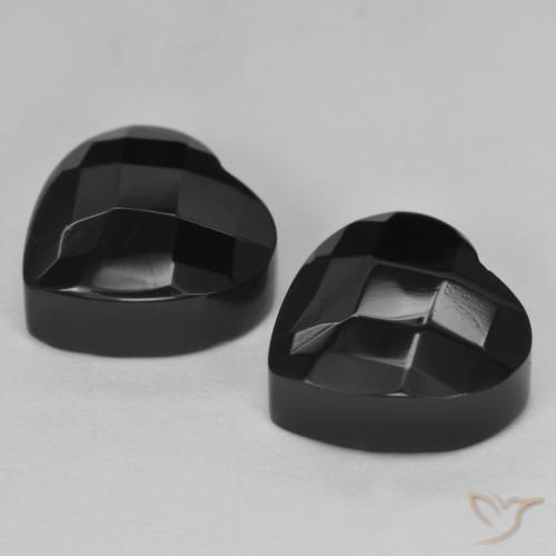Shop natural 8.90ct ブラック オニキス gems, 心臓, from スリランカ at GemSelect. In stock, global shipping!