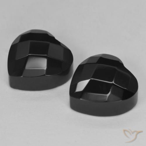 Shop natural 8.49ct ブラック オニキス gems, 心臓, from スリランカ at GemSelect. In stock, global shipping!
