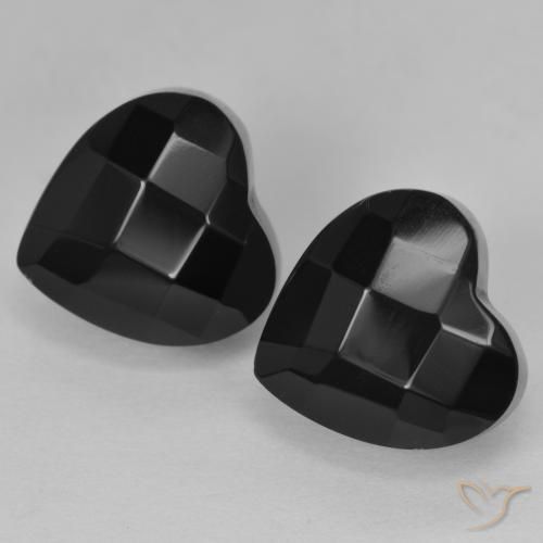 Shop natural 8.57ct ブラック オニキス gems, 心臓, from スリランカ at GemSelect. In stock, global shipping!