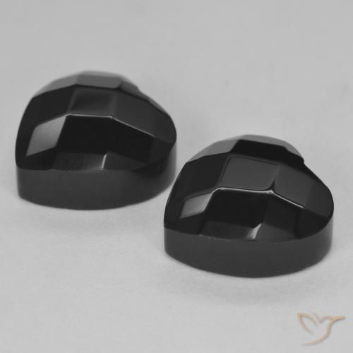 Shop natural 8.31ct ブラック オニキス gems, 心臓, from スリランカ at GemSelect. In stock, global shipping!