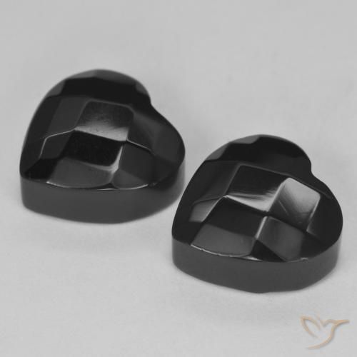 Shop natural 8.56ct ブラック オニキス gems, 心臓, from スリランカ at GemSelect. In stock, global shipping!