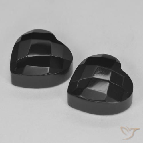 Shop natural 8.57ct ブラック オニキス gems, 心臓, from スリランカ at GemSelect. In stock, global shipping!