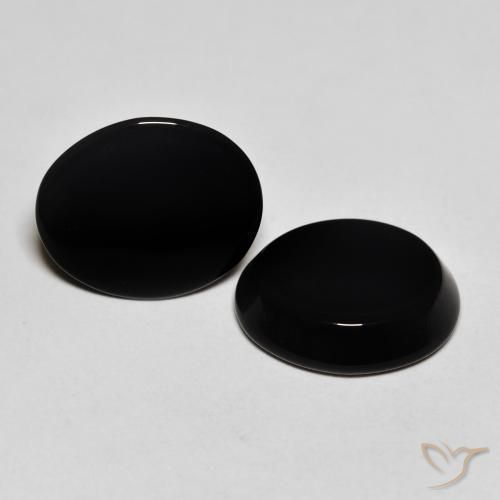 Shop natural 8.18ct ブラック オニキス gems, 楕円形, from スリランカ at GemSelect. In stock, global shipping!