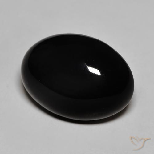 12.32カラットの天然黒オニキス（18.2×13.3 mm・オーバルカット）