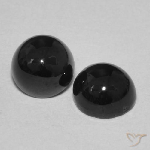 Shop natural 2.17ct ブラック オニキス gems, ラウンド, from スリランカ at GemSelect. In stock, global shipping!