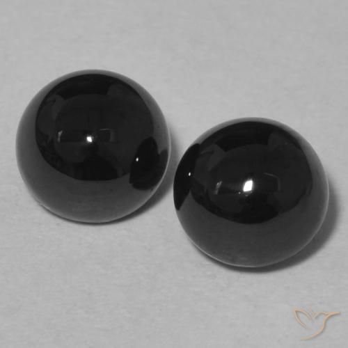 Shop natural 1.99ct ブラック オニキス gems, ラウンド, from スリランカ at GemSelect. In stock, global shipping!