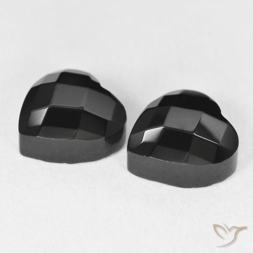 Shop natural 8.50ct ブラック オニキス gems, 心臓, from スリランカ at GemSelect. In stock, global shipping!