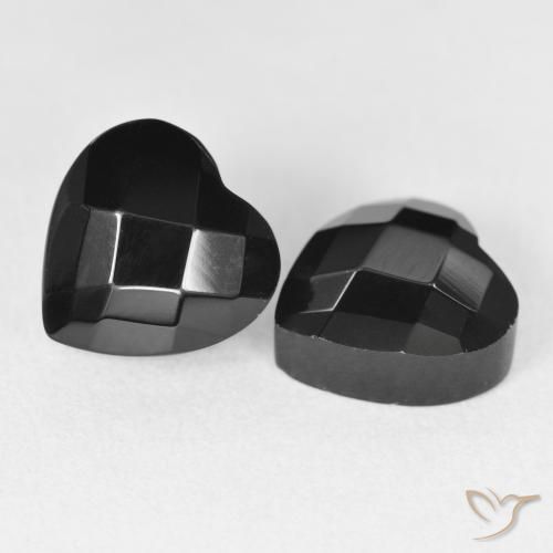 Shop natural 8.57ct ブラック オニキス gems, 心臓, from スリランカ at GemSelect. In stock, global shipping!