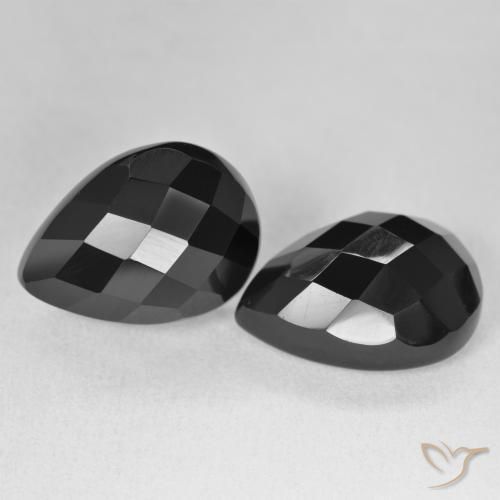 Shop natural 21.42ct ブラック オニキス gems, 洋梨の形, from スリランカ at GemSelect. In stock, global shipping!