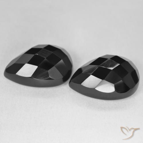 Shop natural 21.42ct ブラック オニキス gems, 洋梨の形, from スリランカ at GemSelect. In stock, global shipping!