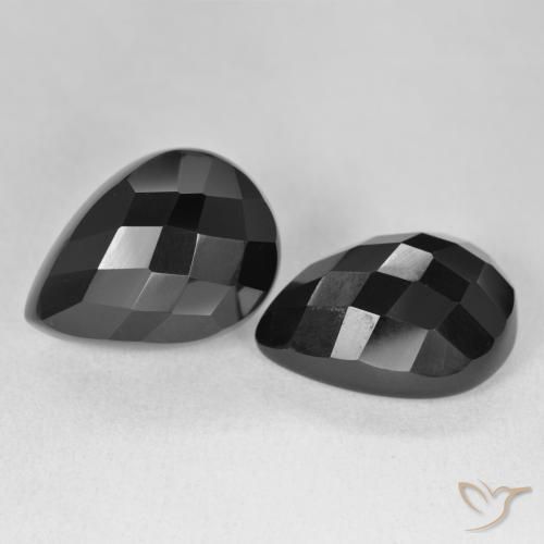 Shop natural 22.32ct ブラック オニキス gems, 洋梨の形, from スリランカ at GemSelect. In stock, global shipping!