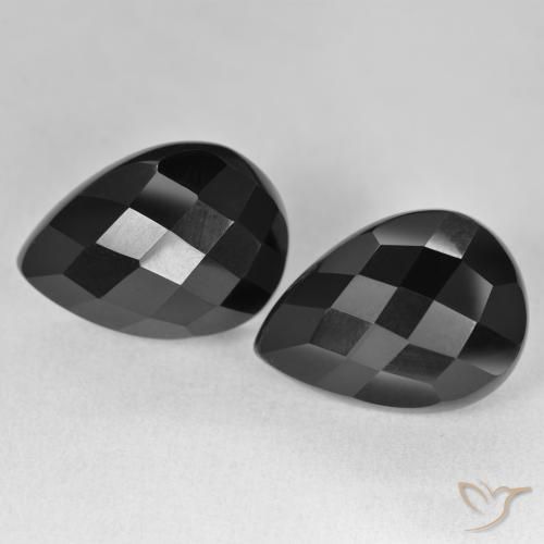 Shop natural 20.57ct ブラック オニキス gems, 洋梨の形, from スリランカ at GemSelect. In stock, global shipping!