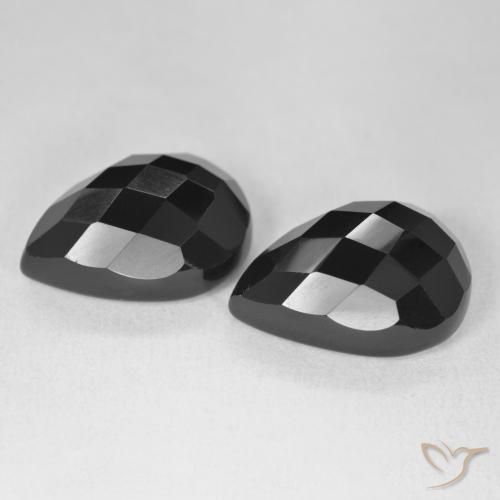 Shop natural 21.82ct ブラック オニキス gems, 洋梨の形, from スリランカ at GemSelect. In stock, global shipping!