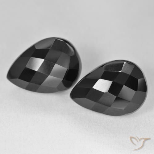 Shop natural 20.42ct ブラック オニキス gems, 洋梨の形, from スリランカ at GemSelect. In stock, global shipping!