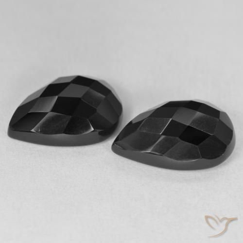 Shop natural 17.51ct ブラック オニキス gems, 洋梨の形, from スリランカ at GemSelect. In stock, global shipping!